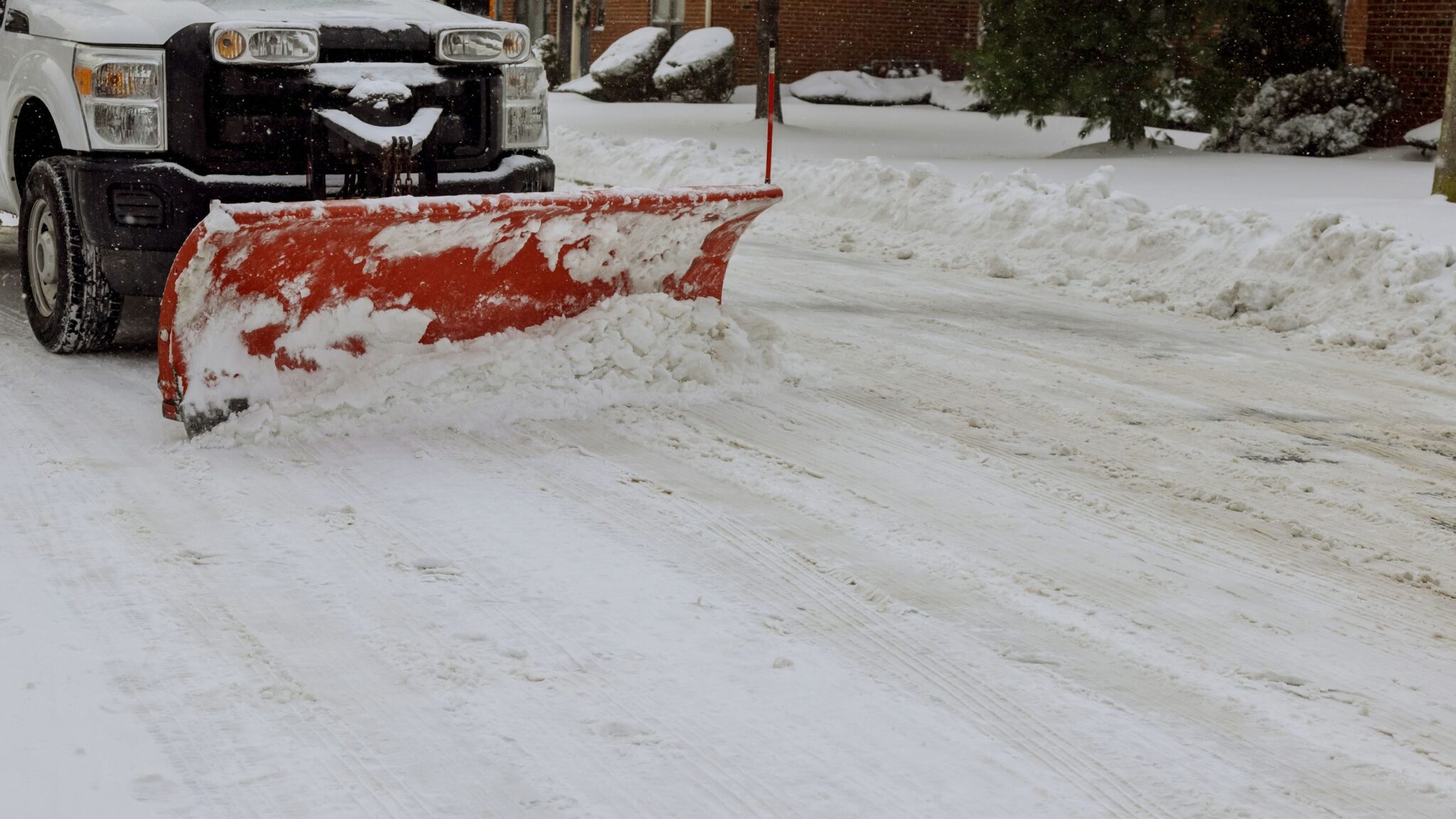 When Do Snow Plows Come Out in Western WA?
